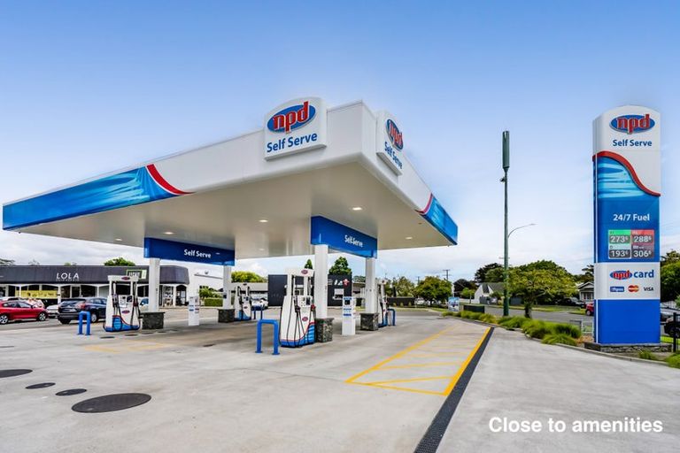 Photo of property in 8 Westwill Way, Westown, New Plymouth, 4310