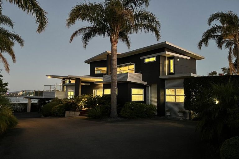 Photo of property in 21 Hillcrest Road, Otumoetai, Tauranga, 3110