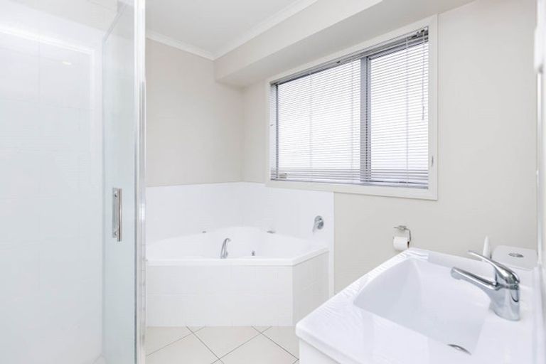 Photo of property in 13 Oldfield Court, Huntington, Hamilton, 3210