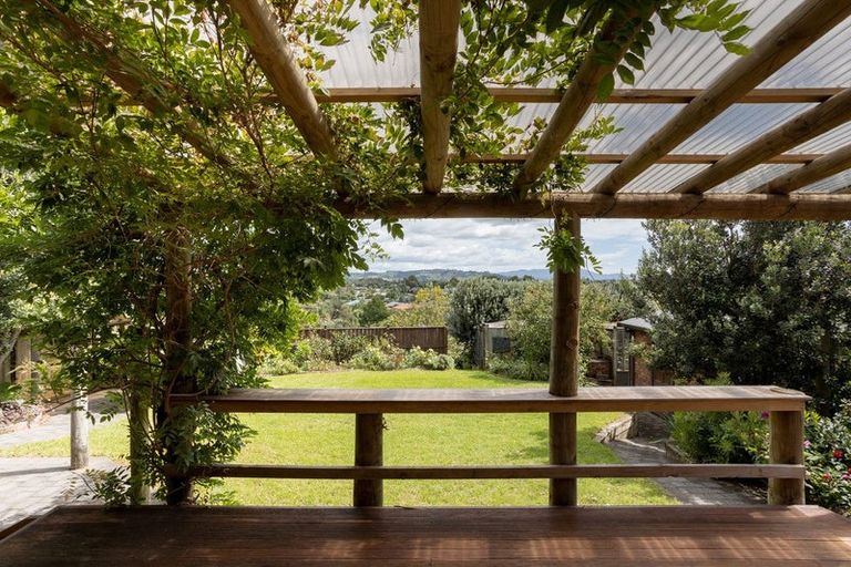 Photo of property in 50 La Colina Place, Bethlehem, Tauranga, 3110