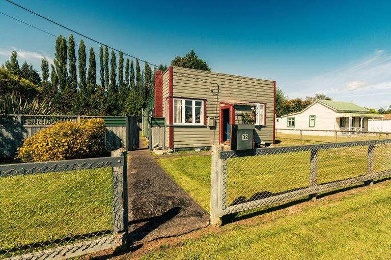 Photo of property in 32 Pitt Street, Raetihi, 4632