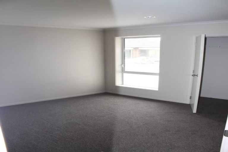 Photo of property in 17 Trauzer Place, Flagstaff, Hamilton, 3210