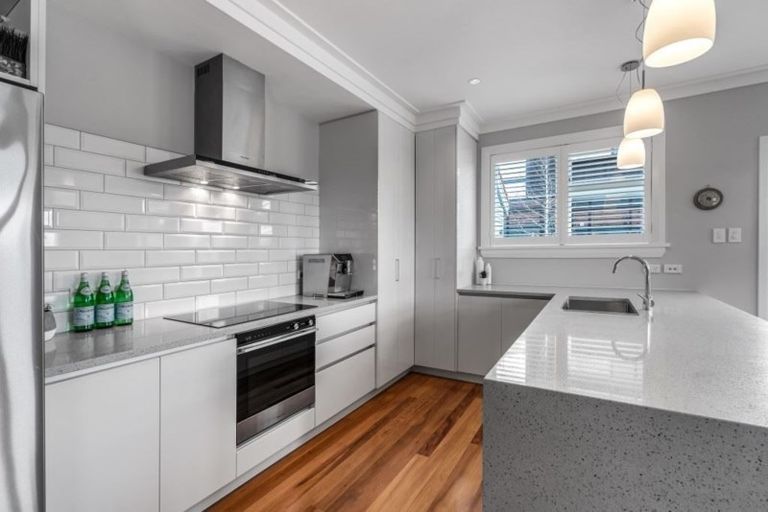 Photo of property in 12 Sunderland Avenue, Hobsonville, Auckland, 0616