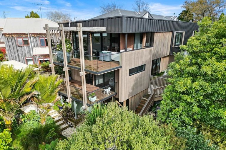 Photo of property in 576c Grey Street, Hamilton East, Hamilton, 3216