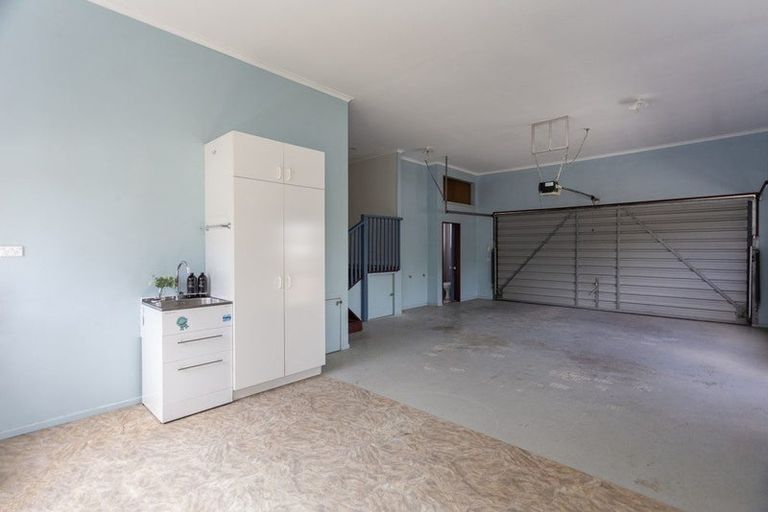 Photo of property in 18 Jessop Street, South Hill, Oamaru, 9400