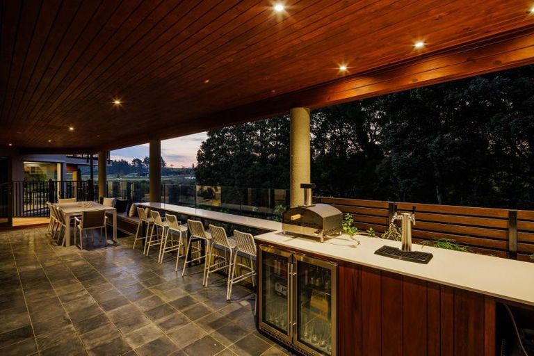 Photo of property in 103 Te Awa Road, Tamahere, Hamilton, 3283