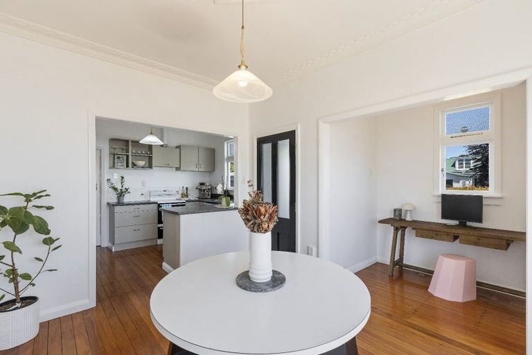 Photo of property in 40 Tukapa Street, Westown, New Plymouth, 4310