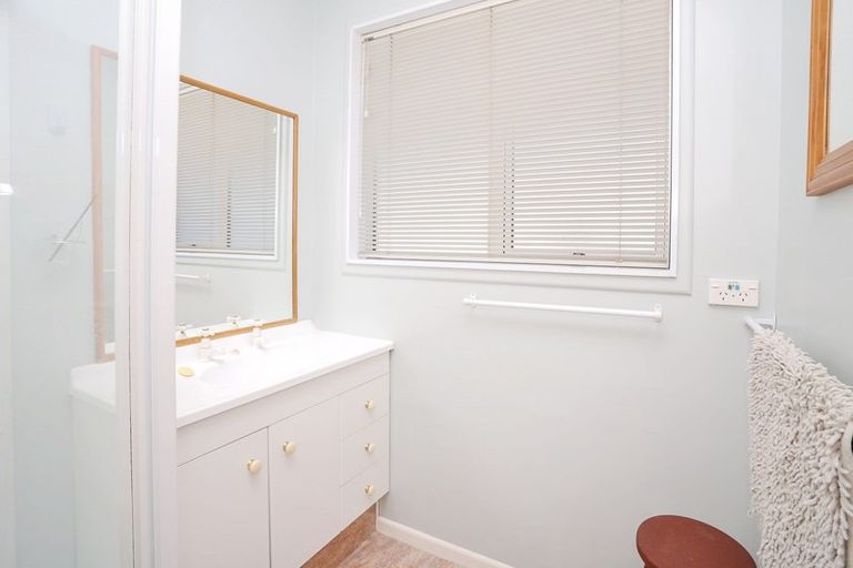 Photo of property in 76 Paterson Street, Grasmere, Invercargill, 9810