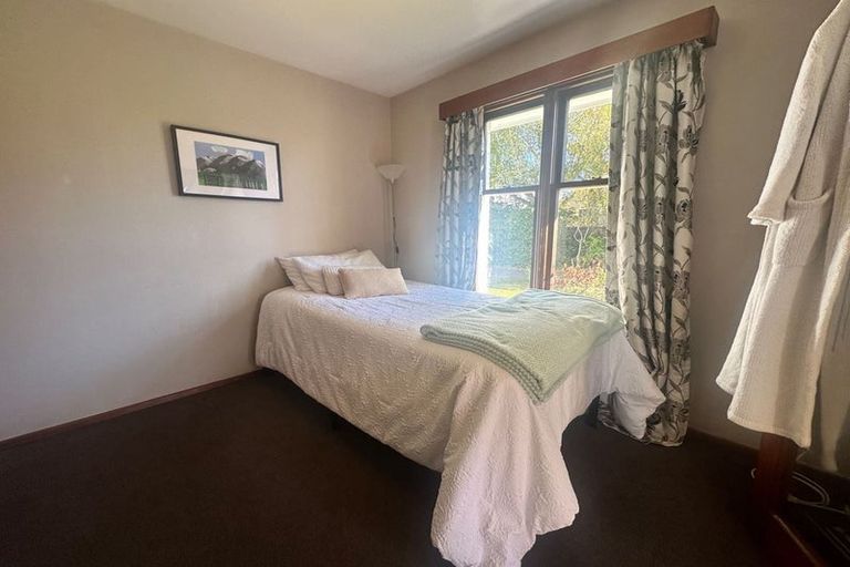 Photo of property in 121 Hamilton Avenue, Ilam, Christchurch, 8041