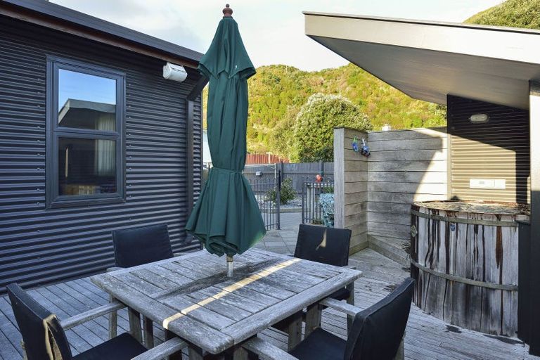 Photo of property in 39 Kuku Avenue, Mahia, Nuhaka, 4198