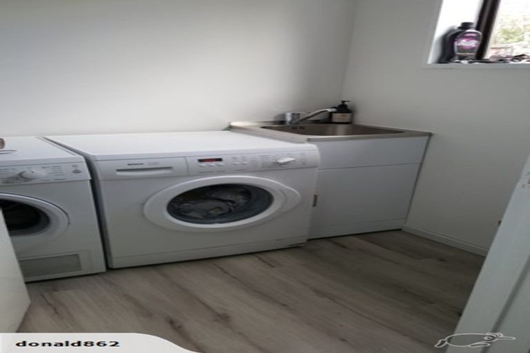 Photo of property in 4 Mallett Place, Halswell, Christchurch, 8025