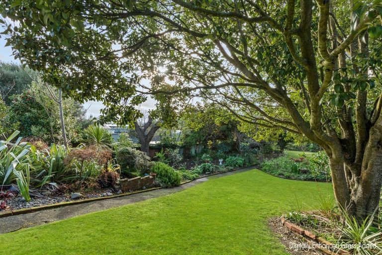 Photo of property in 16 Toi Street, Tawhero, Whanganui, 4501