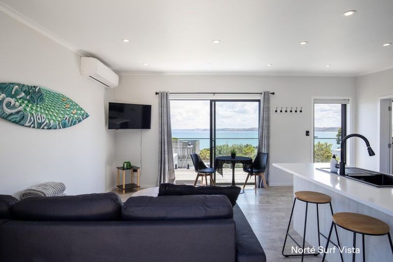 Photo of property in 14 Whaanga Road, Raglan, 3297