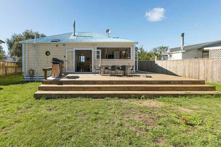 Photo of property in 13 Te Paerahi Road, Porangahau, 4293