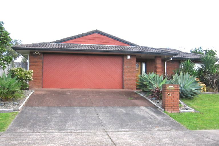 Photo of property in 37 Vanderbilt Parade, Albany, Auckland, 0632