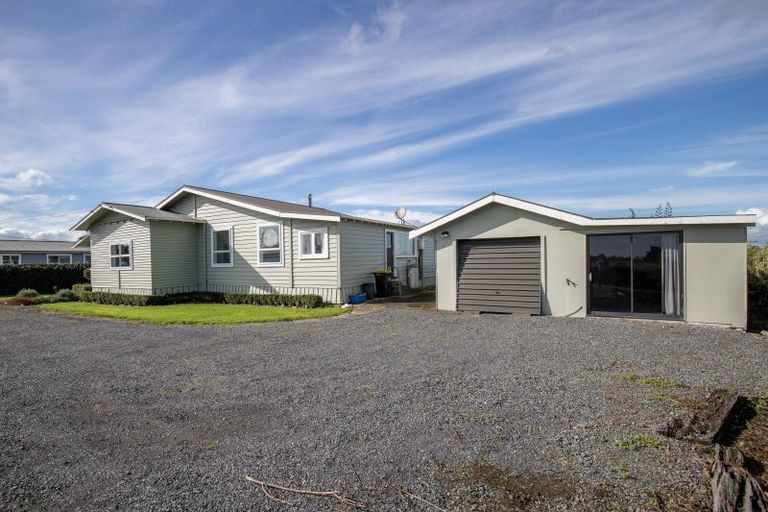 Photo of property in 61b Pipiroa Road, Ngatea, 3503