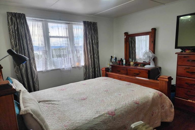 Photo of property in 26 Waiho Terrace, Elsdon, Porirua, 5022