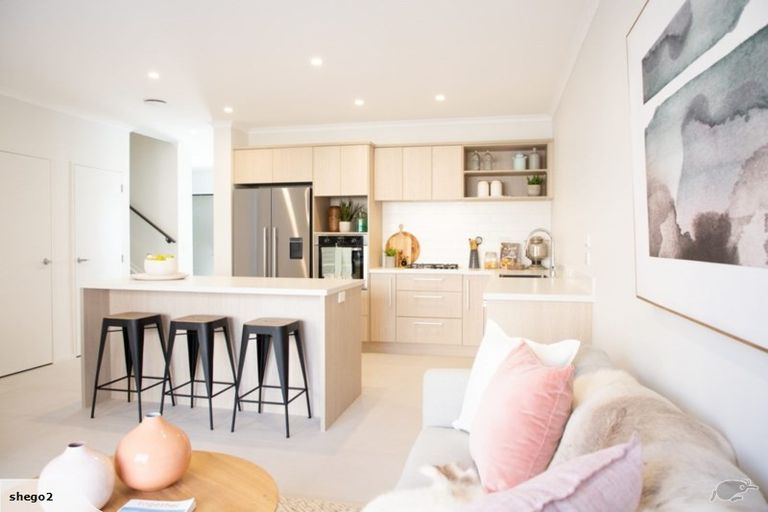 Photo of property in 8 Pepene Avenue, Takanini, 2112