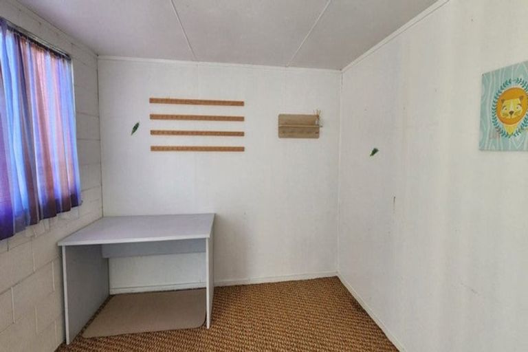 Photo of property in 27 Browning Crescent, Owhata, Rotorua, 3010