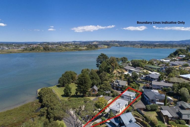Photo of property in 9 Bay Street, Matua, Tauranga, 3110