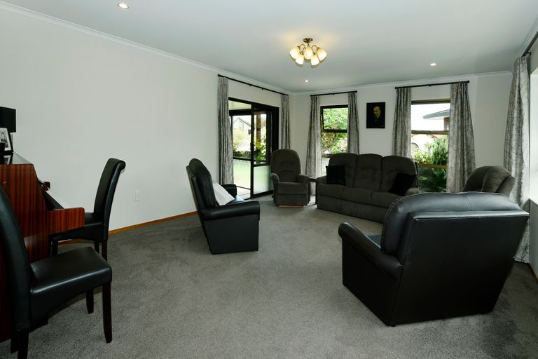 Photo of property in 6 James Place, Richmond, 7020