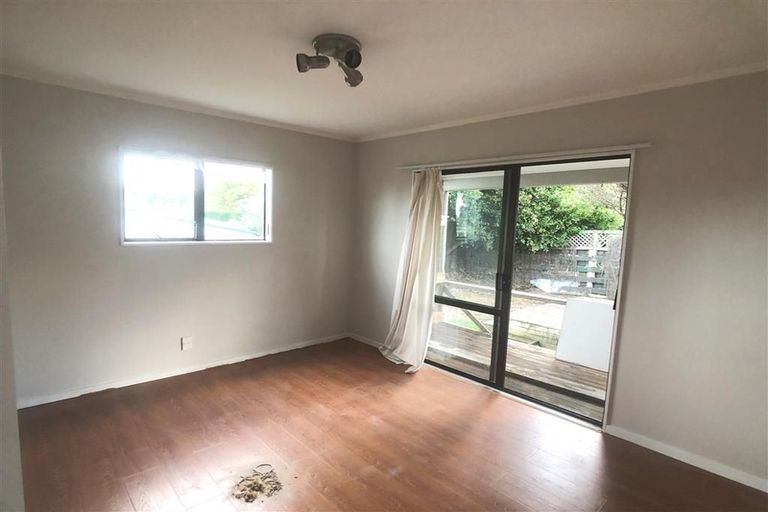 Photo of property in 60b Megan Avenue, Pakuranga Heights, Auckland, 2010