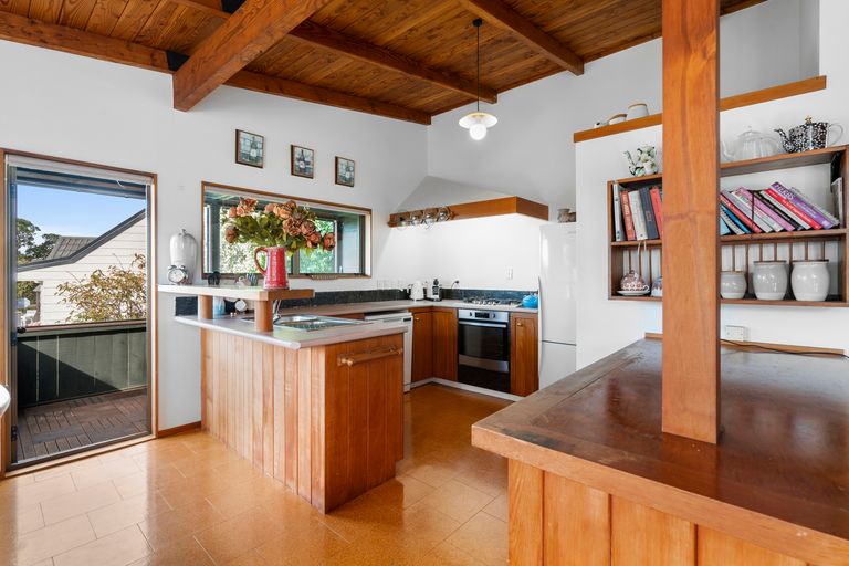 Photo of property in 56 Riverview Road, Kerikeri, 0230