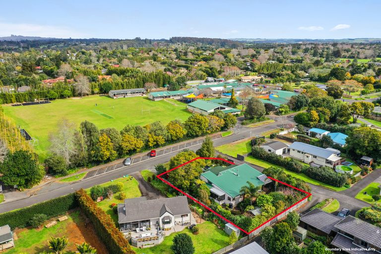 Photo of property in 56 Riverview Road, Kerikeri, 0230