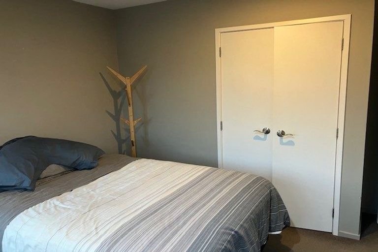 Photo of property in 5a Adelaide Street, Petone, Lower Hutt, 5012