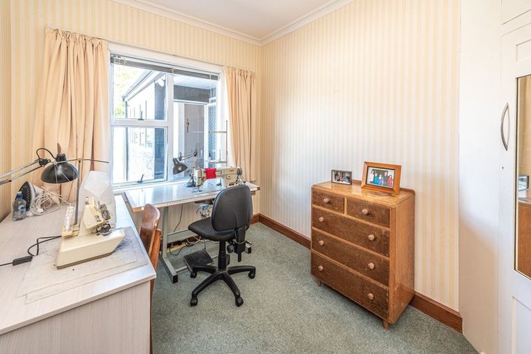 Photo of property in 5 Kawatiri Avenue, Gonville, Whanganui, 4501