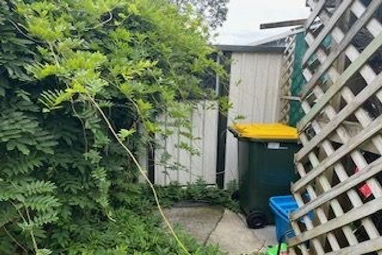 Photo of property in 3 Hori Street, Vogeltown, New Plymouth, 4310
