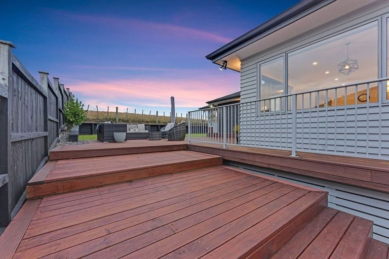 Photo of property in 56 Hillpark Drive, Pokeno, 2402