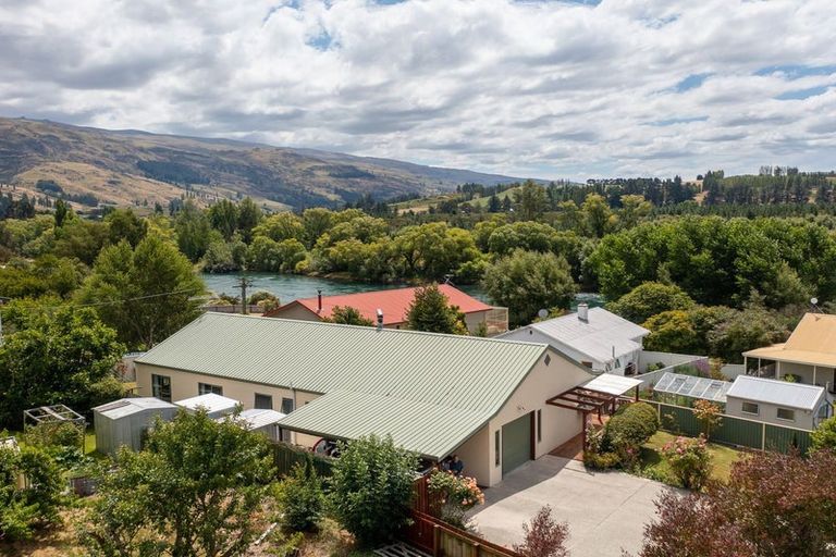 Photo of property in 1a Tweed Street, Roxburgh, 9500