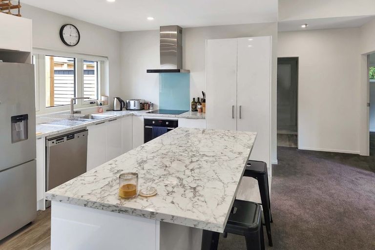 Photo of property in 72b Raukawa Street, Stokes Valley, Lower Hutt, 5019