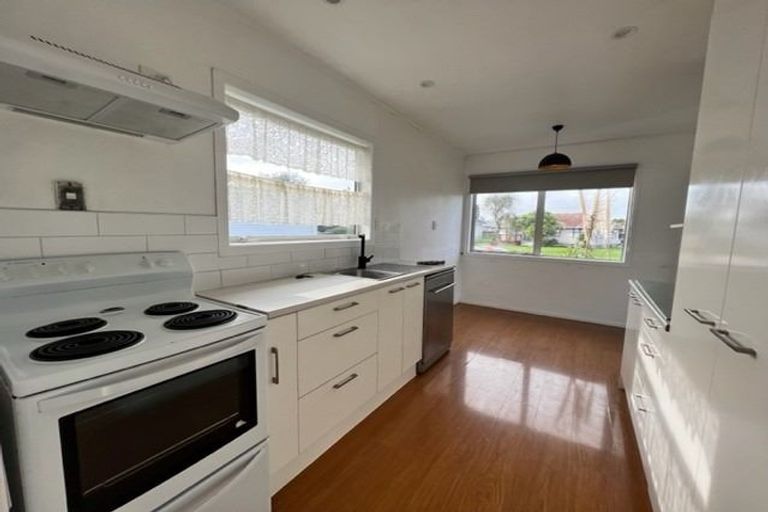 Photo of property in 9 Rush Place, Mangere, Auckland, 2022