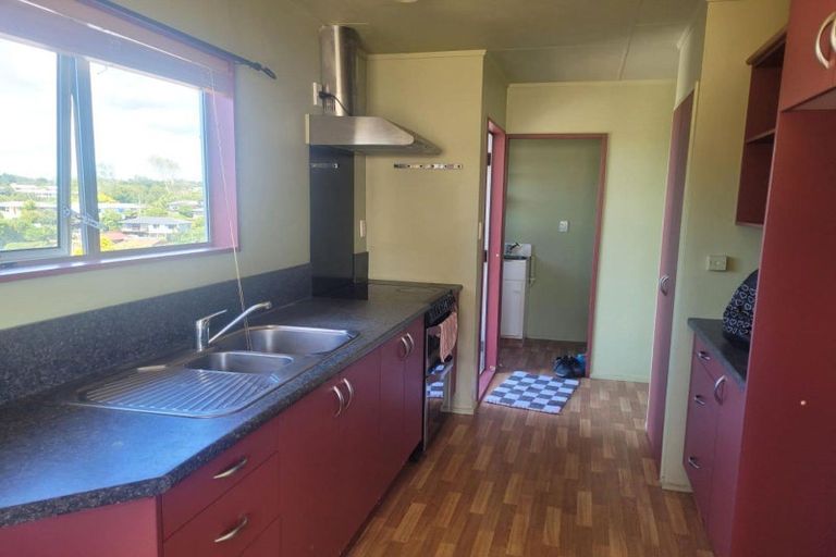 Photo of property in 24b Kenmore Street, Westown, New Plymouth, 4310