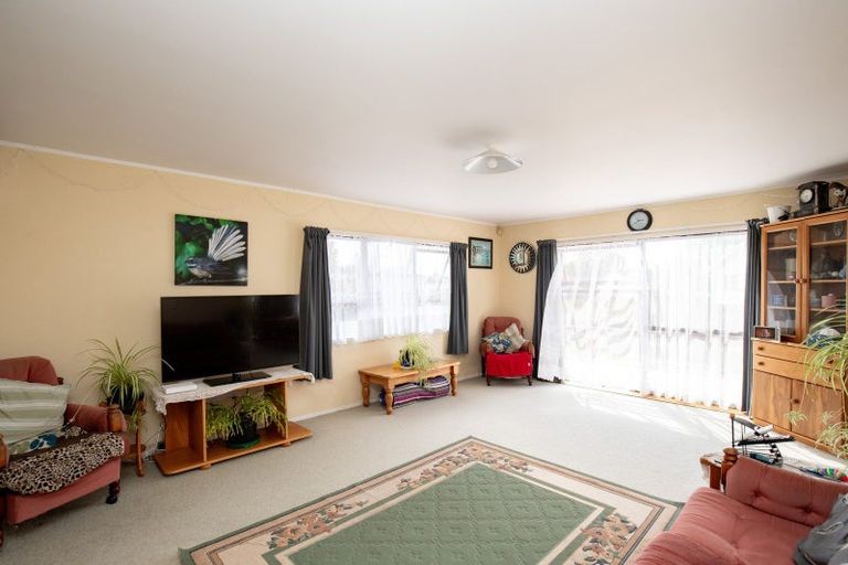 Photo of property in 21 Miller Place, Ngatea, 3503