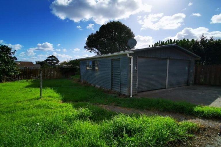 Photo of property in 27 Zelda Avenue, Clover Park, Auckland, 2023