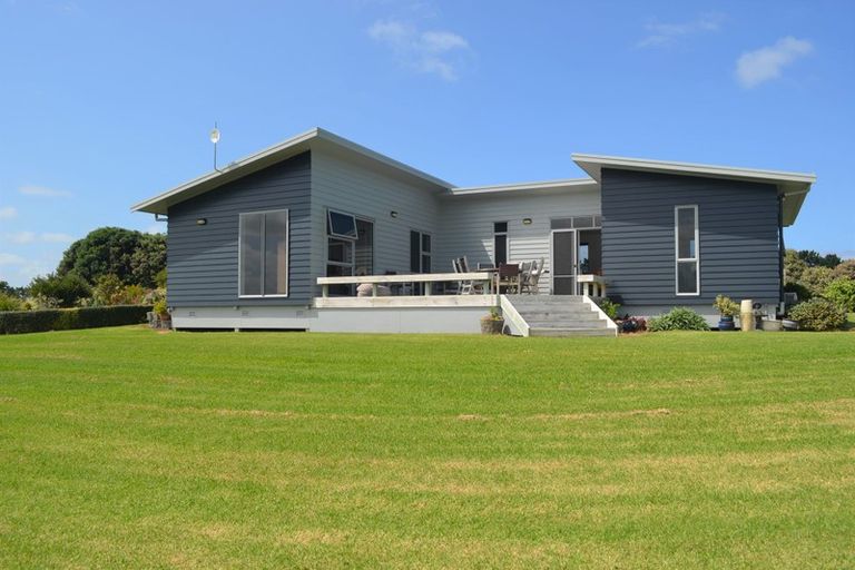 Photo of property in West Coast Road, Te Kopuru, 0371