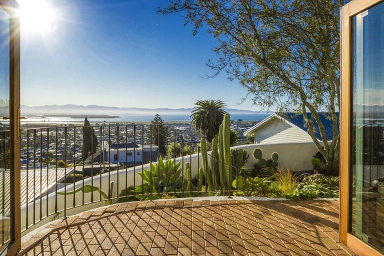 Photo of property in 33 View Mount, Stoke, Nelson, 7011