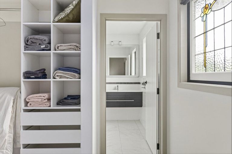 Photo of property in 43 Forrest Road, Cambridge, 3493