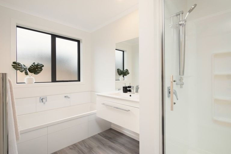 Photo of property in 50b Puhirake Crescent, Pyes Pa, Tauranga, 3112