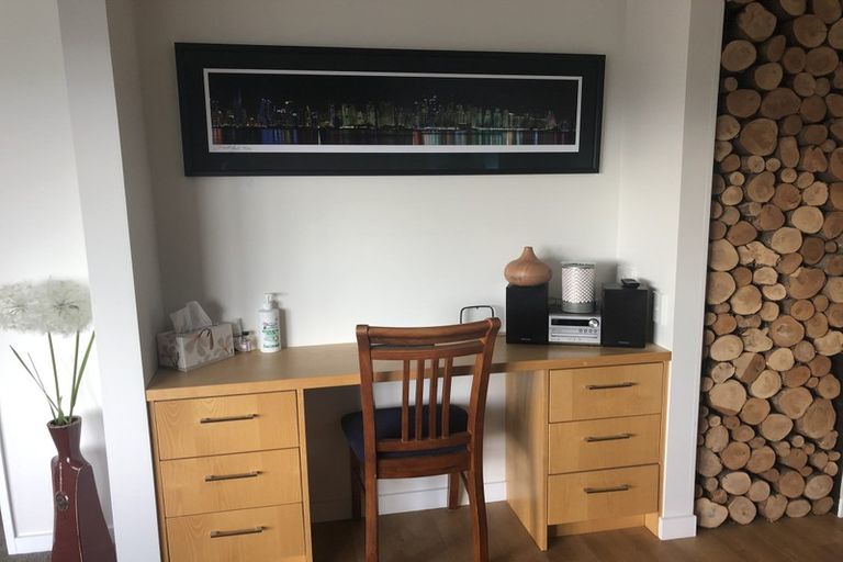 Photo of property in 1 Portland Place, Shiel Hill, Dunedin, 9013