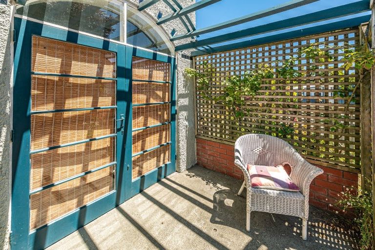 Photo of property in 299 Saint Hill Street, Whanganui, 4500