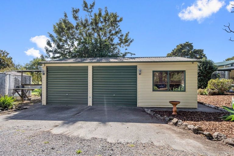 Photo of property in 238 Tauraroa Road, Maungakaramea, Whangarei, 0178