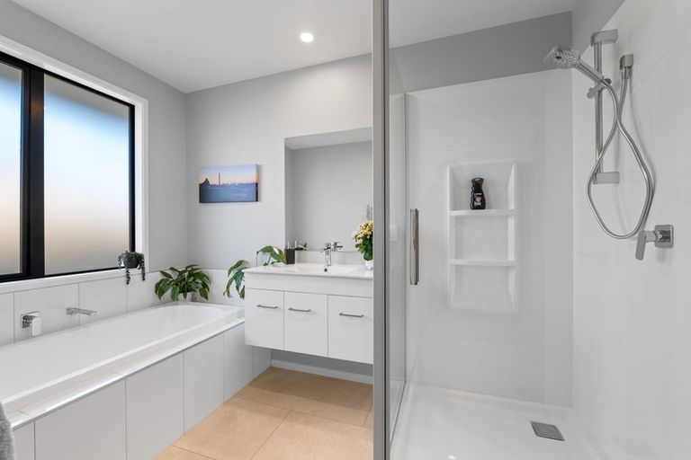 Photo of property in 2 Atea Place, Hawera, 4610