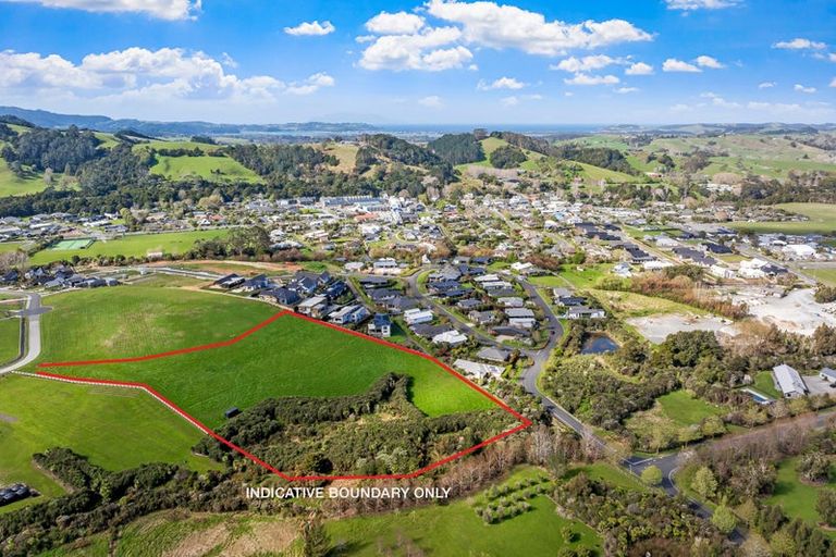 Photo of property in 3 James Joseph Lane, Matakana, 0985