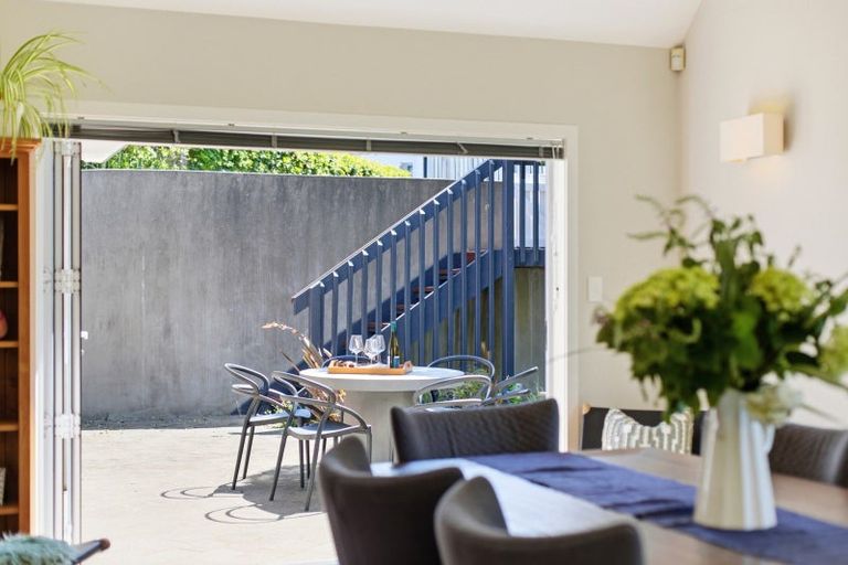 Photo of property in 25a Punjab Street, Khandallah, Wellington, 6035