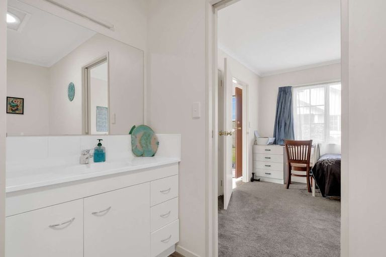 Photo of property in 285 Vaughan Road, Owhata, Rotorua, 3010