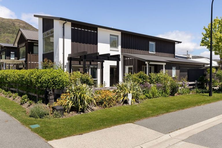 Photo of property in 1 Coventry Crescent, Lower Shotover, Queenstown, 9304